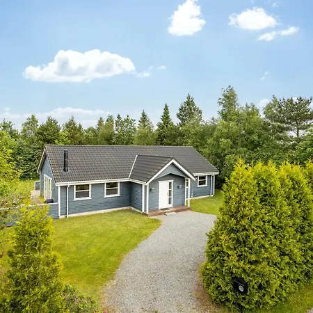 Holiday home Felina - From The Sea By Interhome