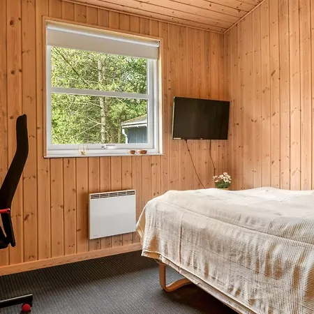 Feriehus Felina - From The Sea By Interhome Hals